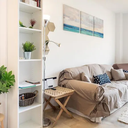 2263 - Beautiful Close From Apartment *
